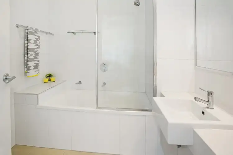 Fifth view of Homely unit listing, 2202/27 Boardwalk Boulevard, Mount Coolum QLD 4573