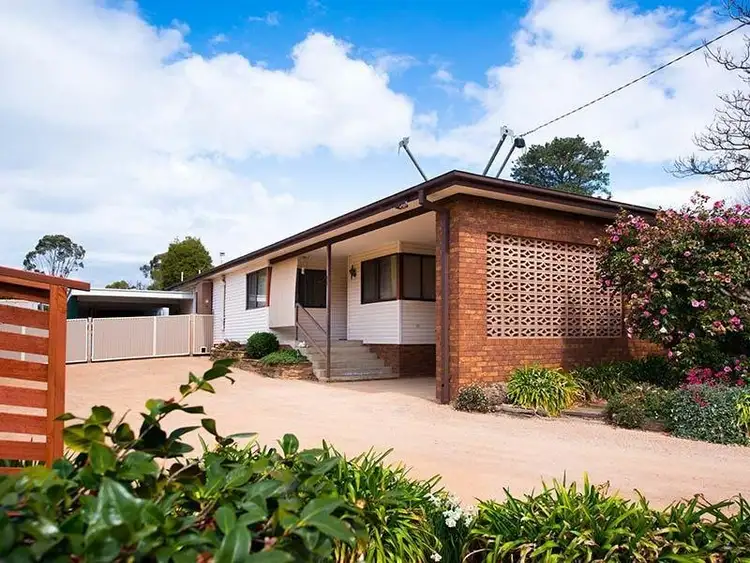 Main view of Homely house listing, 8 William Street, Castlemaine VIC 3450
