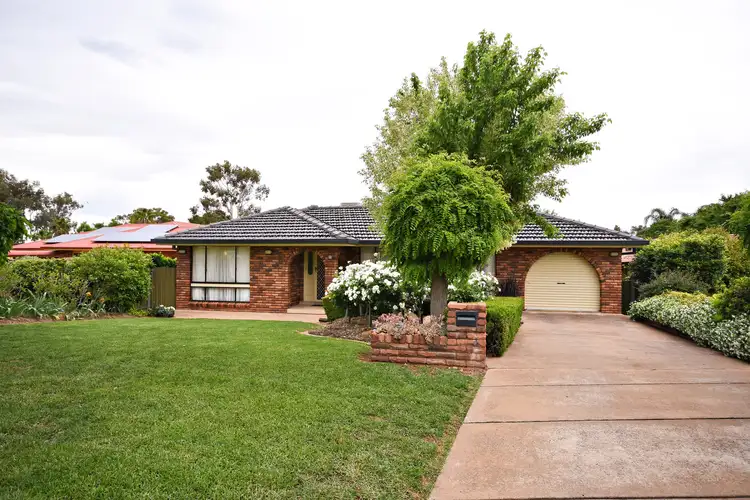 9 Trafalgar Place, Dubbo NSW 2830