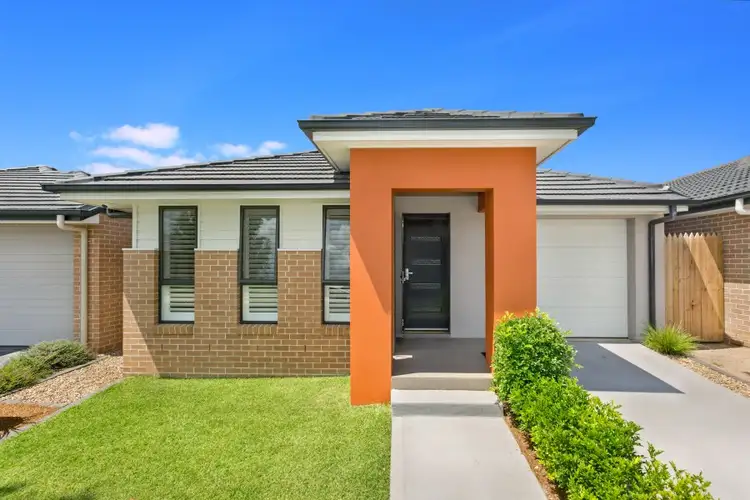 Main view of Homely house listing, 10 Prion Avenue, Cranebrook NSW 2749