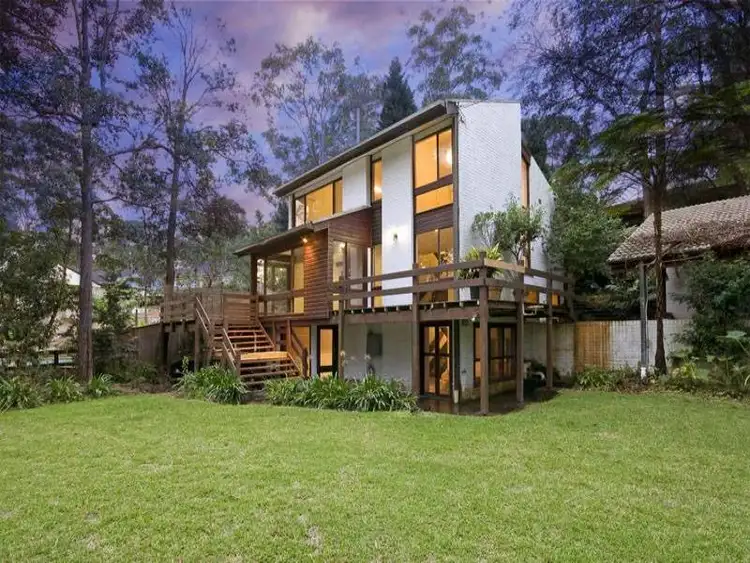 24 Cornwall Avenue, Turramurra NSW 2074