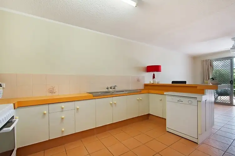 Fourth view of Homely unit listing, 3/143 Hedges Avenue, Mermaid Beach QLD 4218