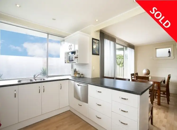 11/27 High Street, Glenelg SA 5045