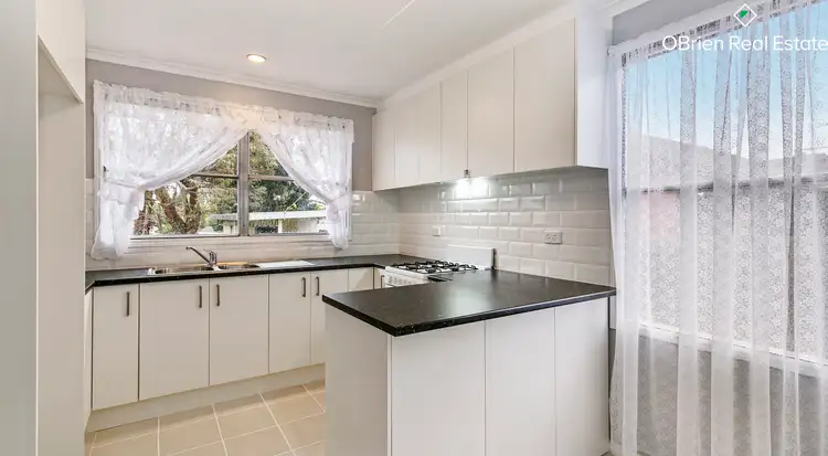 Third view of Homely house listing, 2 Hoop Court, Frankston North VIC 3200