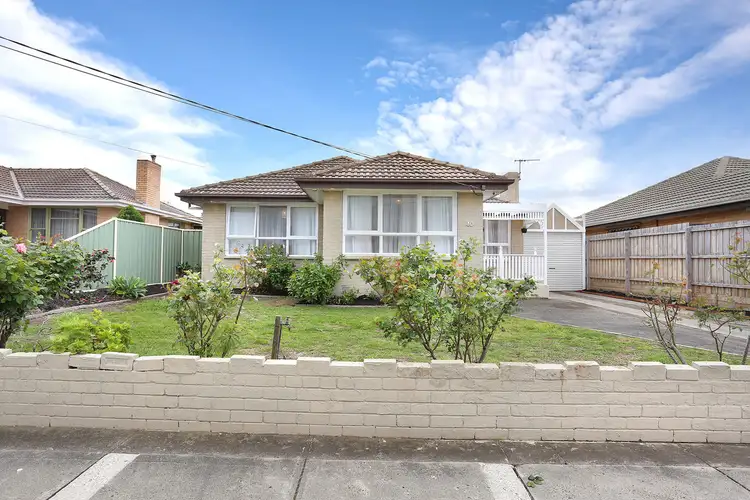 40 Angus Street, Hadfield VIC 3046