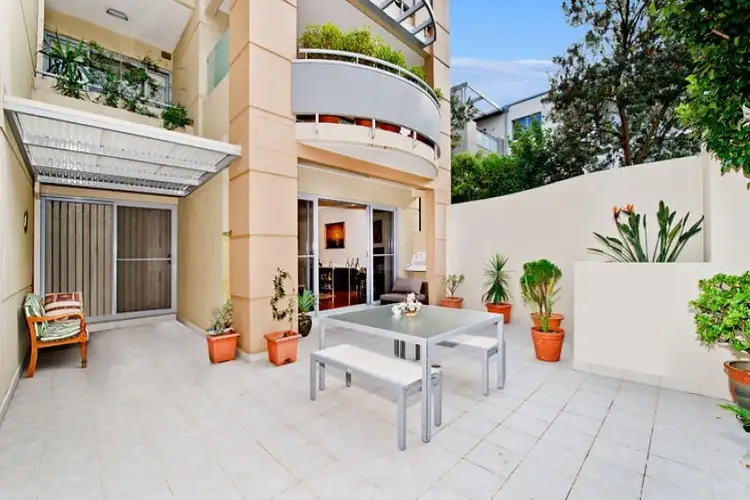 Main view of Homely apartment listing, 2/44-46 Spencer Street, Rose Bay NSW 2029