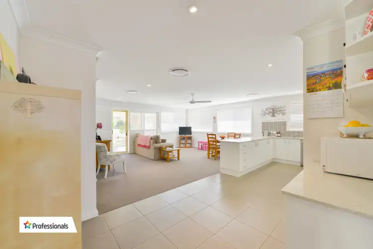 Third view of Homely house listing, 11 Kalinda Place, Tamworth NSW 2340