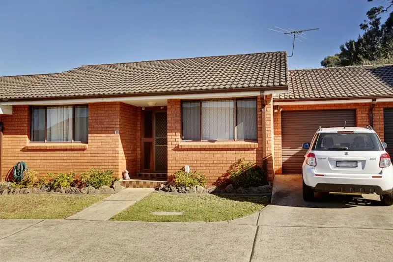 Main view of Homely villa listing, 10/58-60 Parliament Road, Macquarie Fields NSW 2564