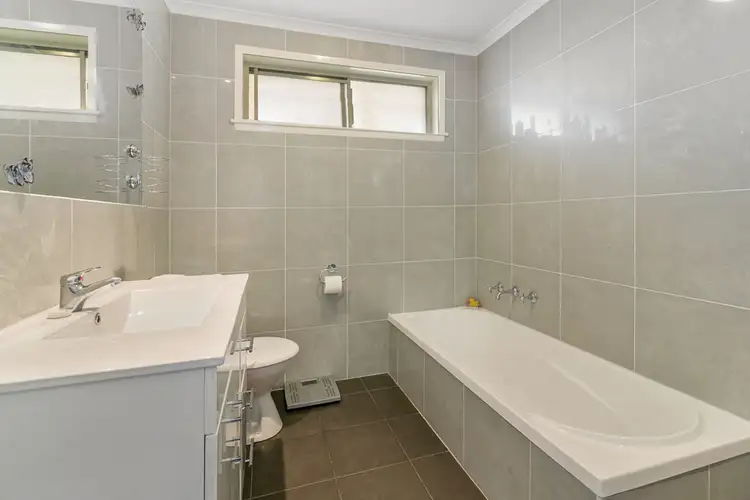 Fifth view of Homely house listing, 4 Gardenia Crescent, Frankston North VIC 3200