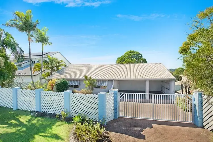 Second view of Homely house listing, 28 Doubleview Drive, Elanora QLD 4221