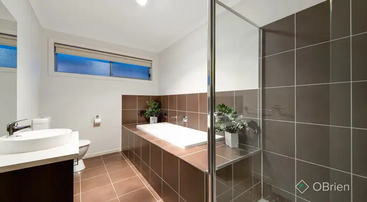 Fourth view of Homely house listing, 48 Melissa Way, Pakenham VIC 3810