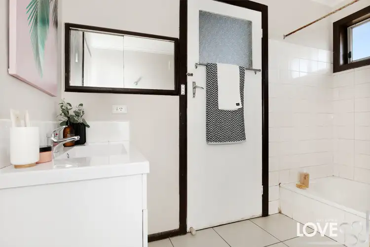 Fifth view of Homely unit listing, 3/9 Asquith Street, Reservoir VIC 3073