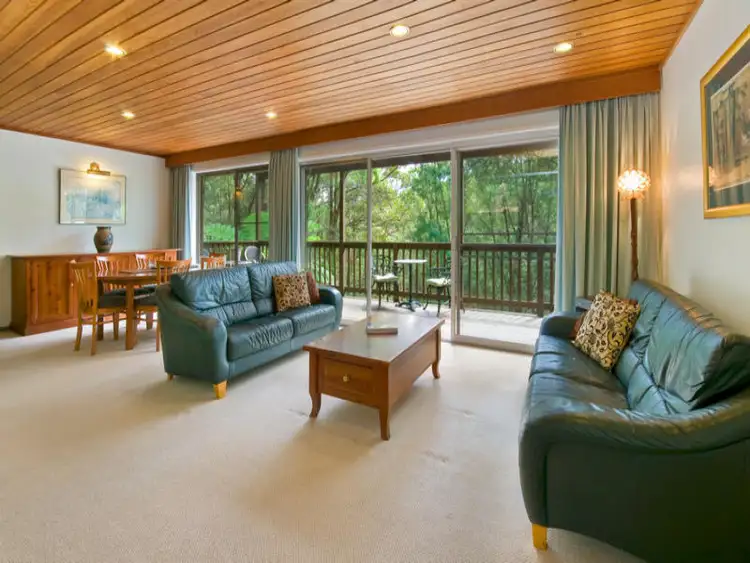 60 Parkinson Avenue, Turramurra NSW 2074