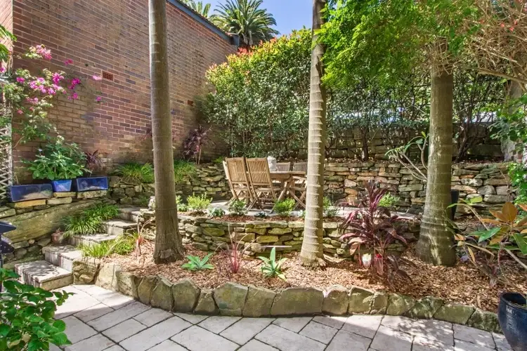 Fifth view of Homely apartment listing, 2/20 Avenue Road, Mosman NSW 2088