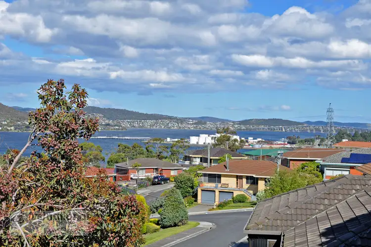 Fourth view of Homely unit listing, 1/6 Nelis Court, Lutana TAS 7009