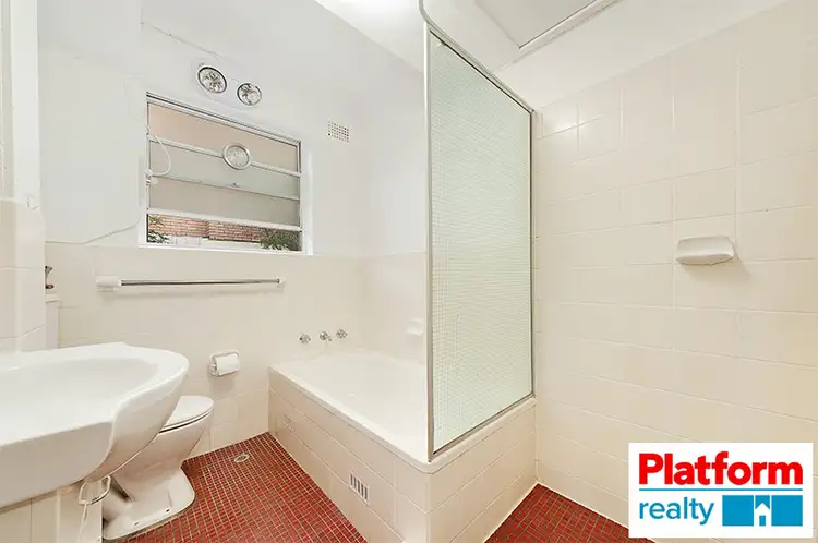 Third view of Homely apartment listing, 1/86 Hunter Street, Hornsby NSW 2077