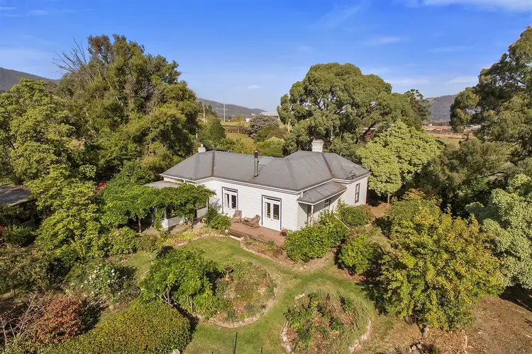 40 North Glen Road, Huonville TAS 7109