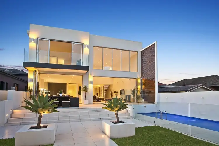 72 Fricourt Avenue, Earlwood NSW 2206
