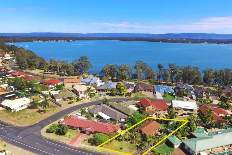 51 Waikiki Road, Bonnells Bay NSW 2264