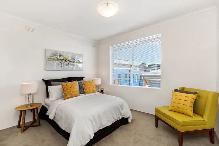 11/18 Kingsville Street, Kingsville VIC 3012
