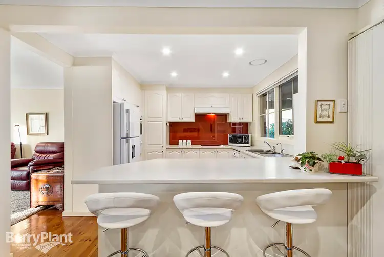 Second view of Homely house listing, 39 Ainsdale Avenue, Wantirna VIC 3152