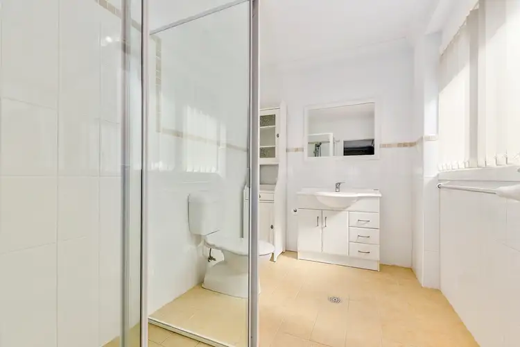 Fifth view of Homely townhouse listing, 2/11 Park Road, Bellambi NSW 2518