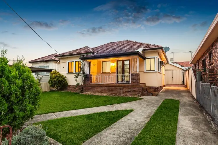 4 Thurlow Street, Riverwood NSW 2210