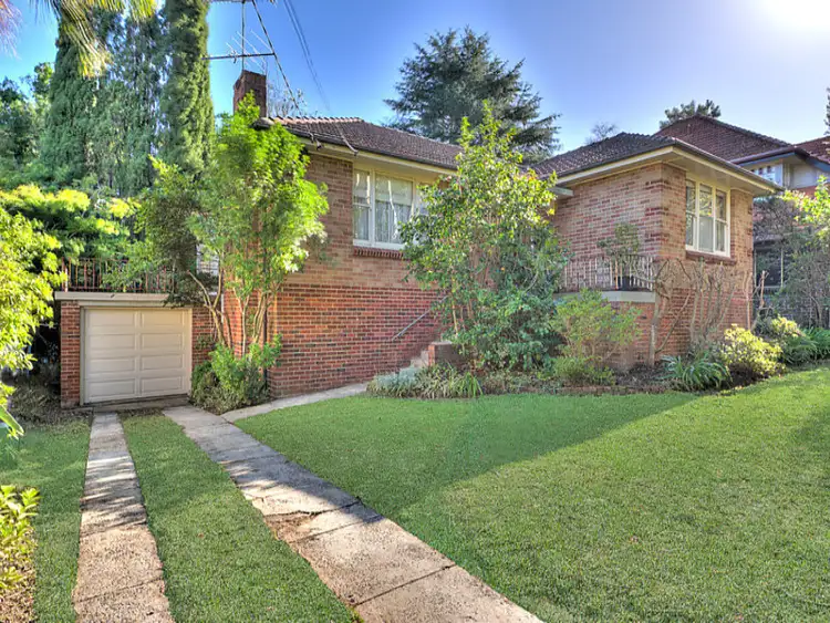 15 Coolabah Avenue, Turramurra NSW 2074