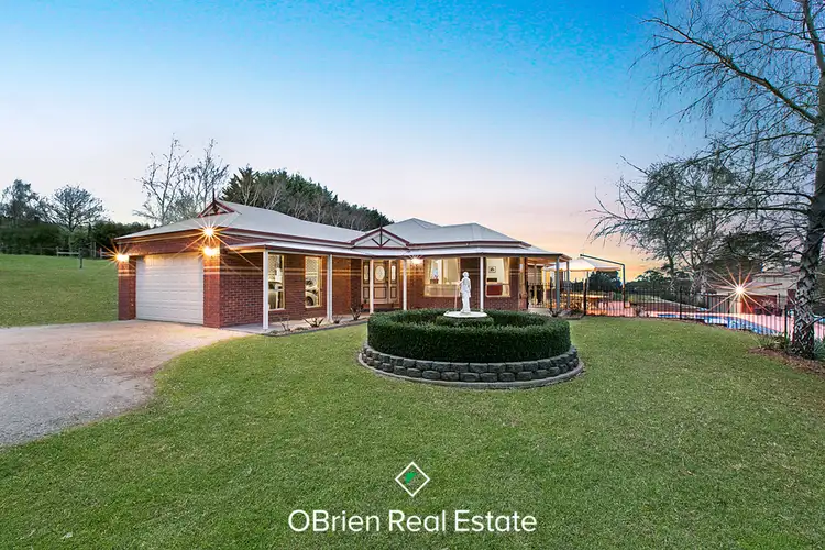 20 Bayard Drive, Pakenham Upper VIC 3810