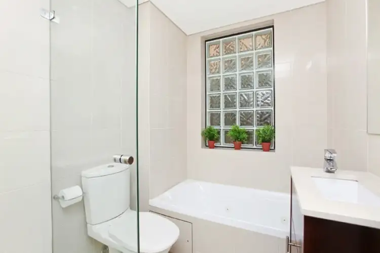 Fifth view of Homely unit listing, 5/59-61 Birriga Road, Bellevue Hill NSW 2023