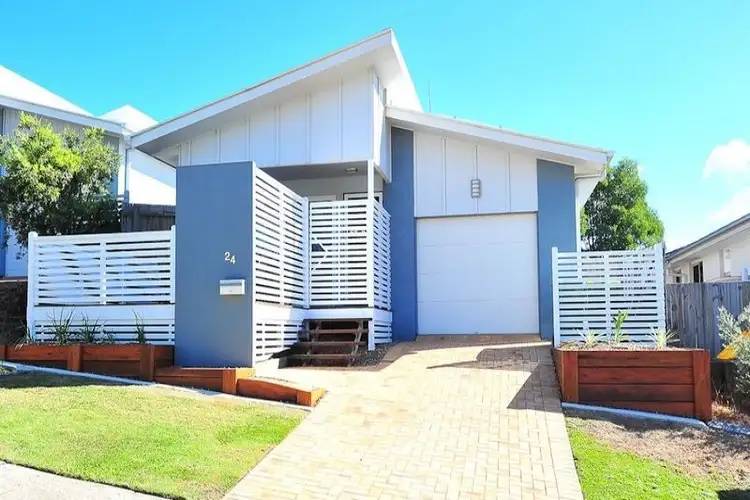 24 Creekside Drive, Springfield Lakes QLD 4300