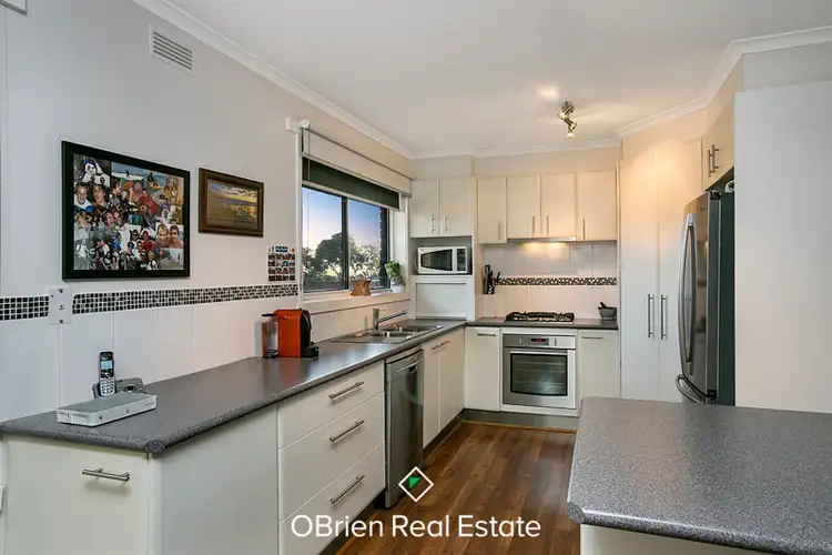 Sixth view of Homely house listing, 4 Lindsay Street, Drouin VIC 3818