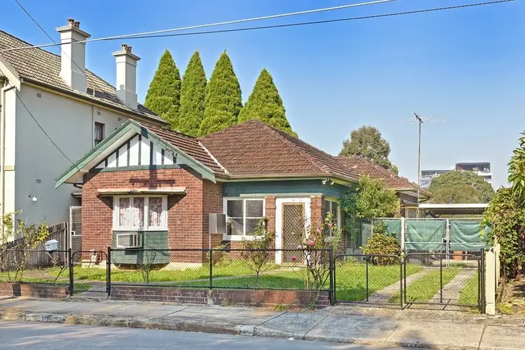 14 Elizabeth Street, Ashfield NSW 2131