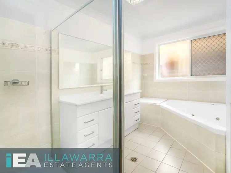 Fifth view of Homely house listing, 6 Tolson Place, Balgownie NSW 2519