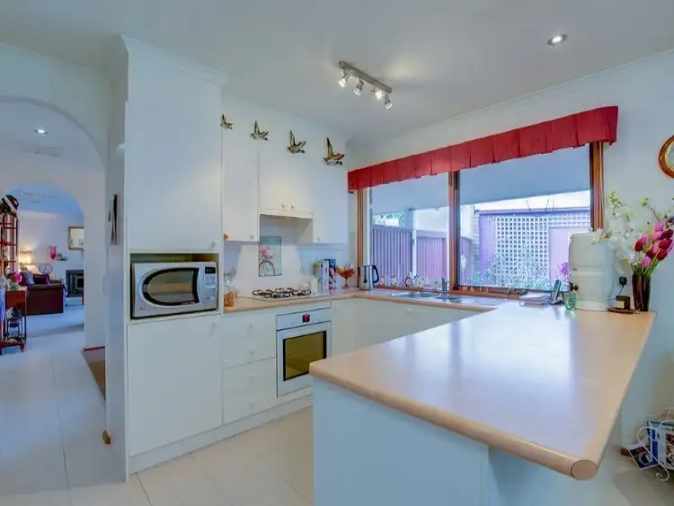 Fourth view of Homely house listing, 5 Kent Place, Somerville VIC 3912