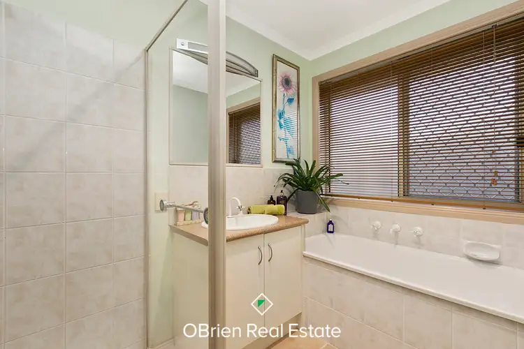 Fifth view of Homely house listing, 13 Kingfisher Court, Pakenham VIC 3810