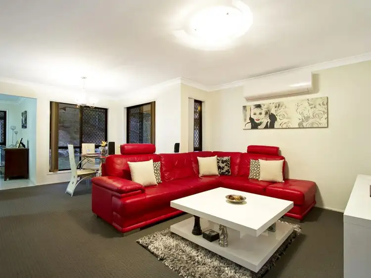 66 Kununurra Crescent, Shailer Park QLD 4128