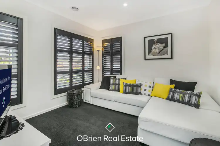 Fifth view of Homely house listing, 8B Beldale Court, Sandhurst VIC 3977