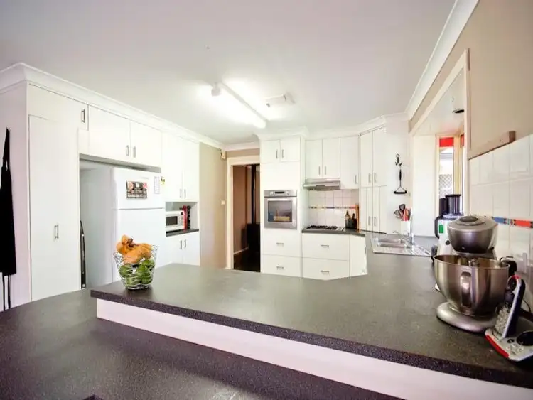 Fifth view of Homely house listing, 6 Roe Court, Dubbo NSW 2830