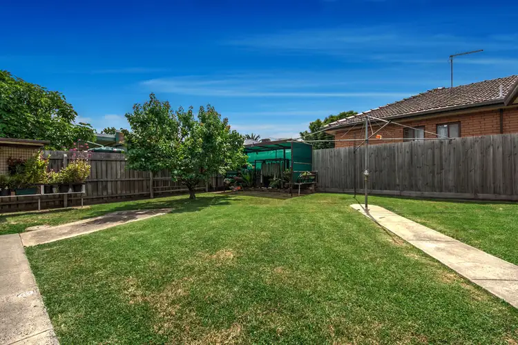 Seventh view of Homely house listing, 7 Lyndford Court, St Albans VIC 3021