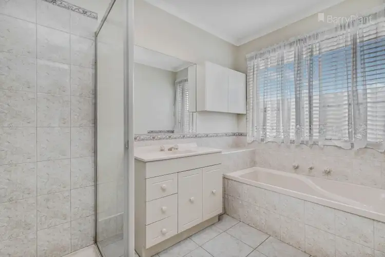 Fifth view of Homely house listing, 138 Harold Keys Drive, Narre Warren South VIC 3805