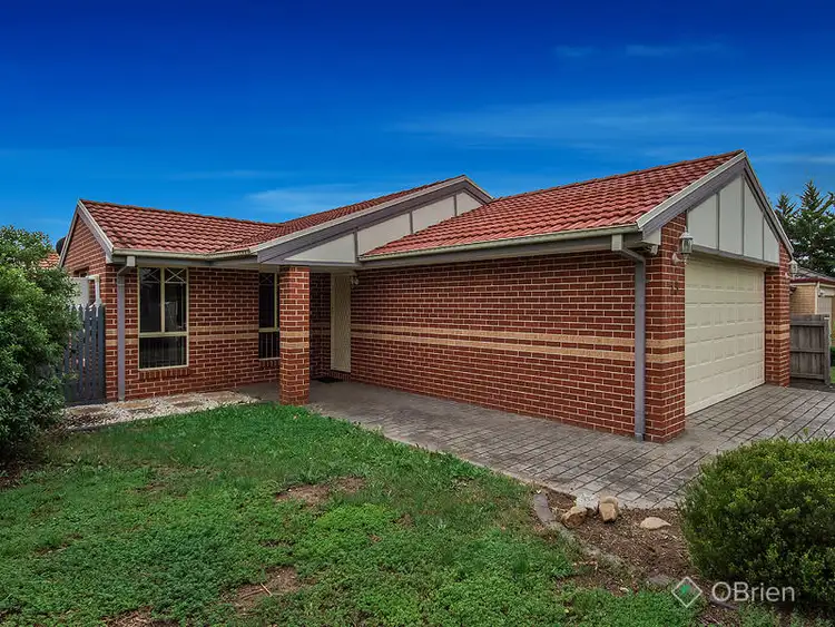 13 Berthon Crescent