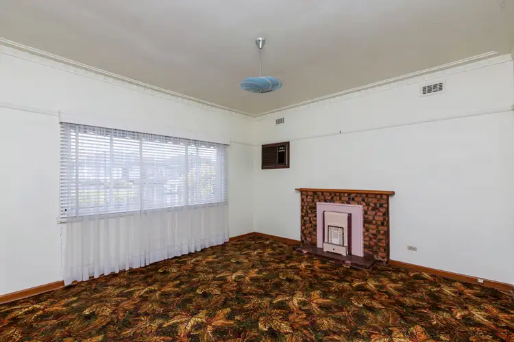 Fifth view of Homely house listing, 11 Tarana Avenue, Glenroy VIC 3046