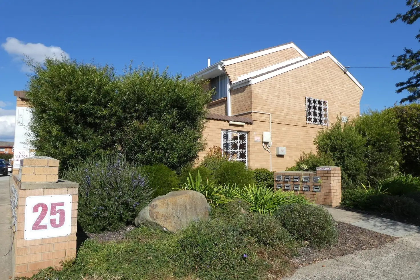 Main view of Homely unit listing, 1/25 Macquoid Street, Queanbeyan NSW 2620