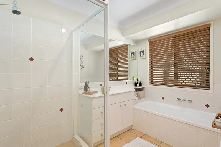 Sixth view of Homely house listing, 8 Muirfield Court, Albany Creek QLD 4035