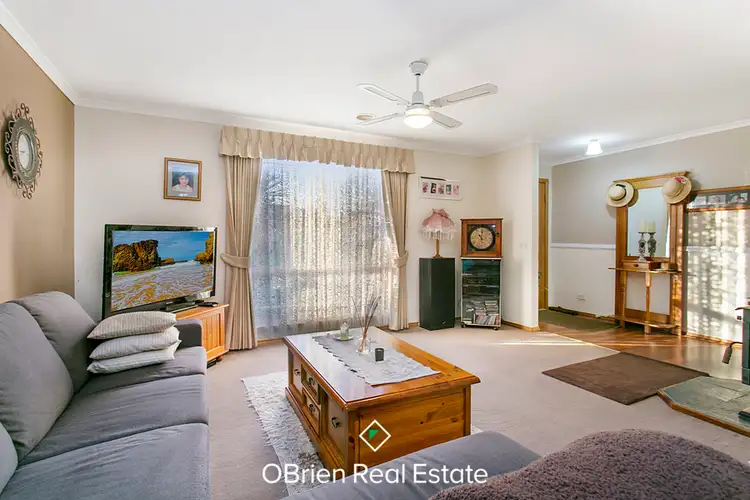 Third view of Homely house listing, 10 Capri Court, Pakenham VIC 3810