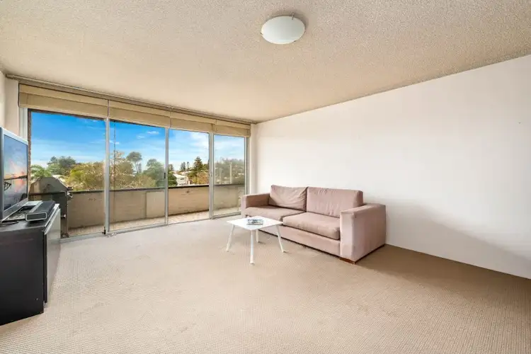 Second view of Homely unit listing, 2/20 Seaview Avenue, Newport NSW 2106