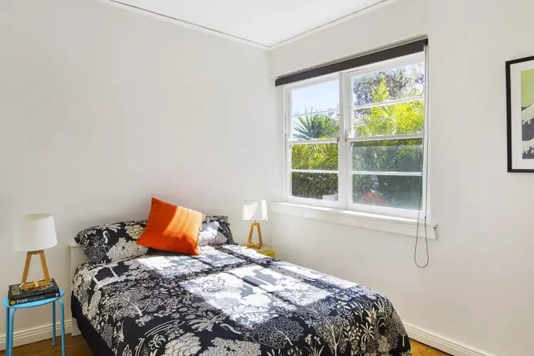 Sixth view of Homely apartment listing, 2/5 Hastings Parade, North Bondi NSW 2026