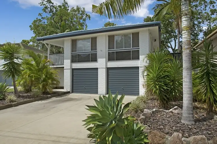 24 Folkstone Avenue, Albany Creek QLD 4035