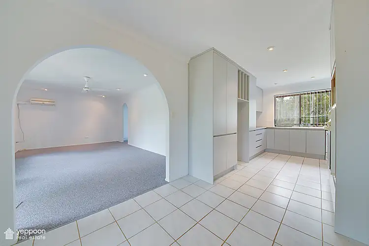 Fourth view of Homely house listing, 8 Lyndall Drive, Lammermoor QLD 4703